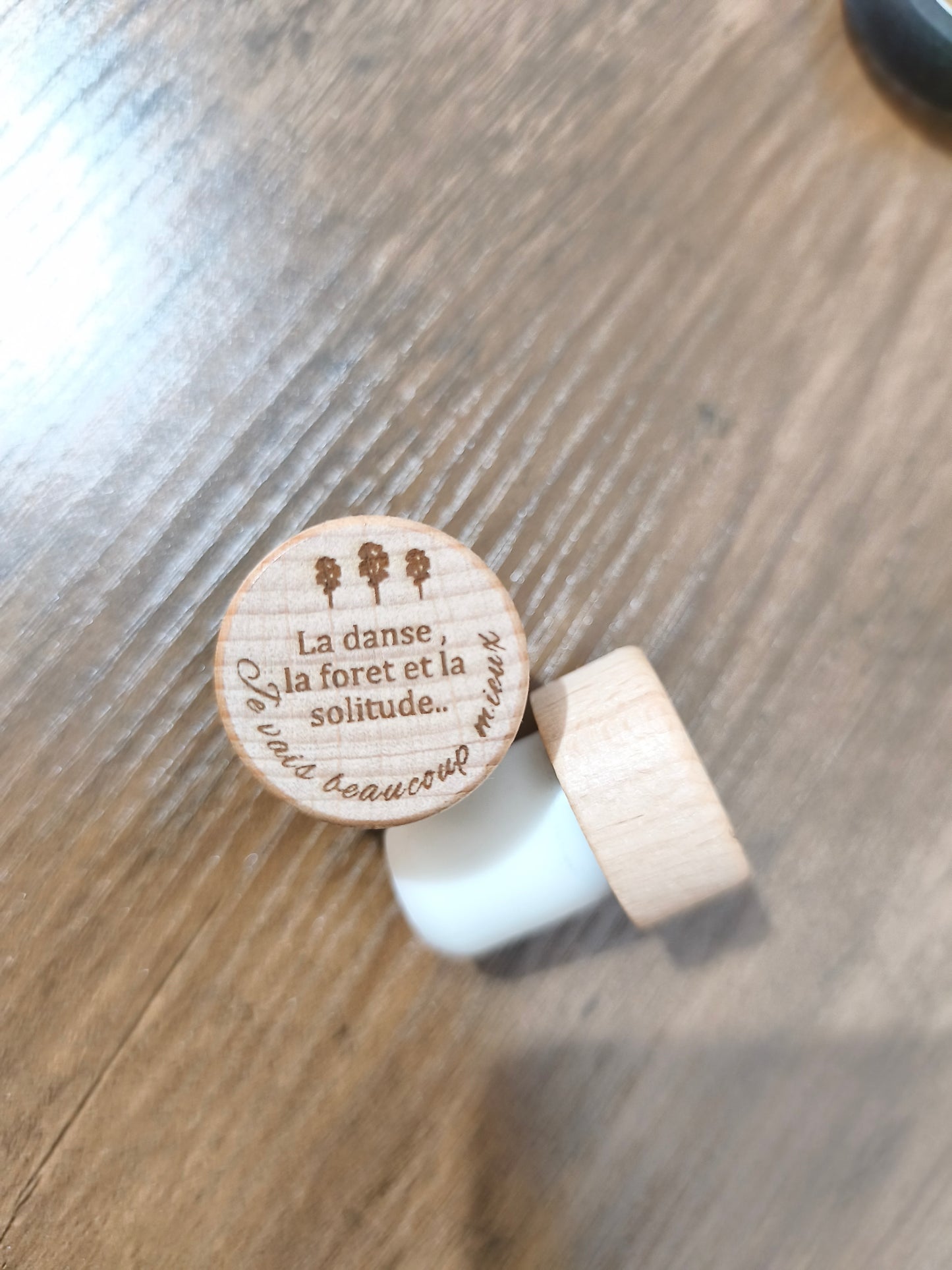 Bouchon de Bouteille en Bois Gravé – Humour Vin & Apéro