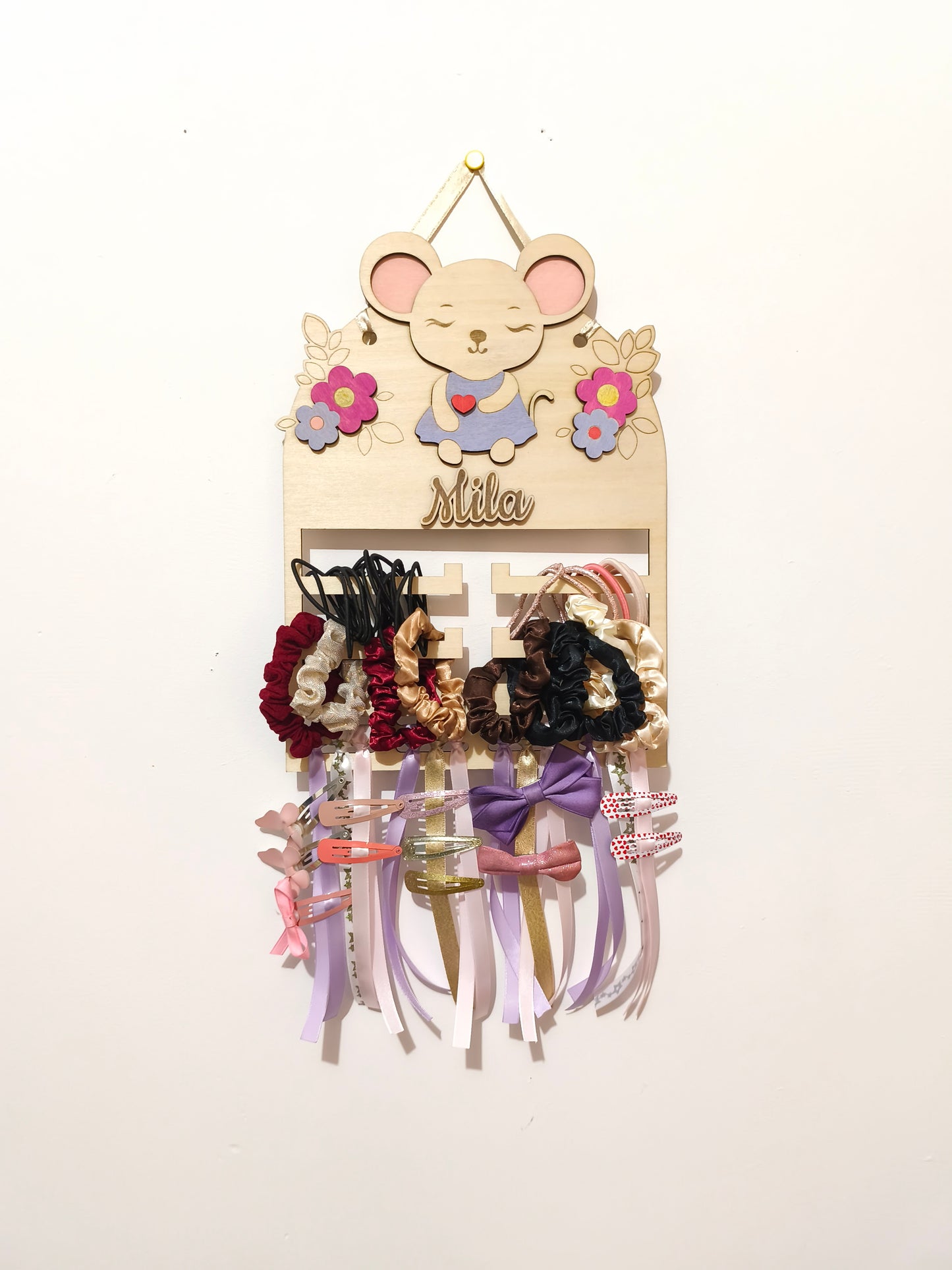 Support à Barrettes et Chouchous Personnalisé – Porte-accessoires Cheveux Enfant "Petite Souris" – Déco Murale Bois Peinte à la Main